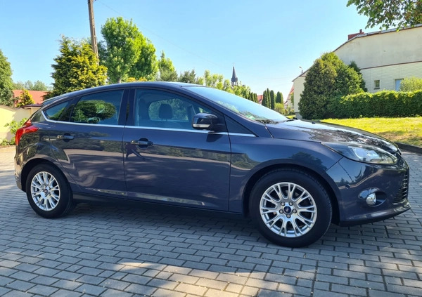 Ford Focus cena 28900 przebieg: 197000, rok produkcji 2011 z Brzozów małe 301